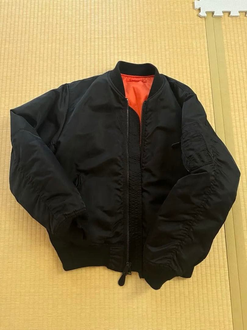 ジャケット・アウター AVIREX ma-1 commercial logo