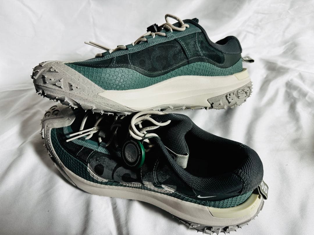 【新品未使用】NIKE ACG MOUNTAIN FLY 2 LOW 28.5