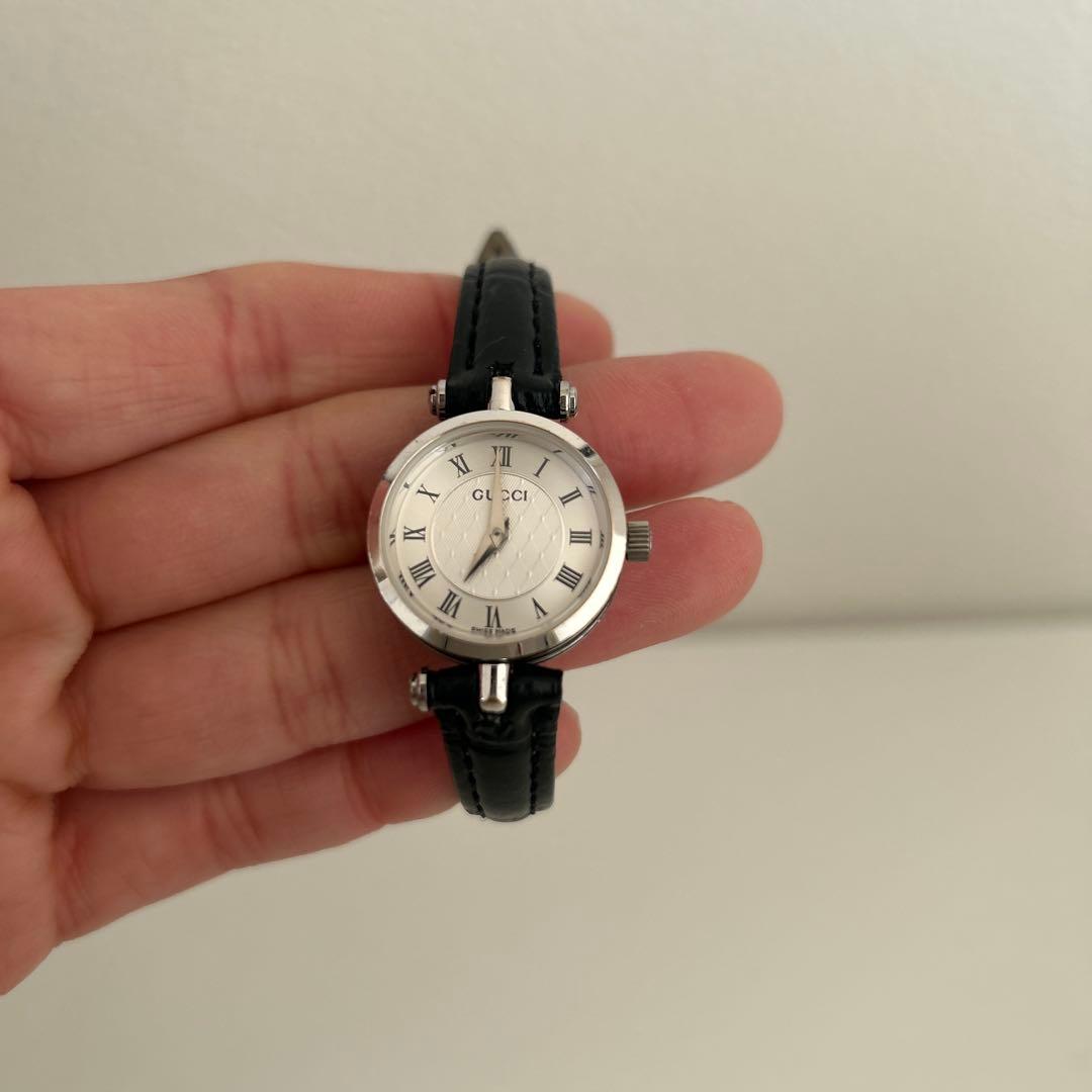 専用【週末セール】36 グッチ時計　レディース腕時計　ブラック　シェリーライン