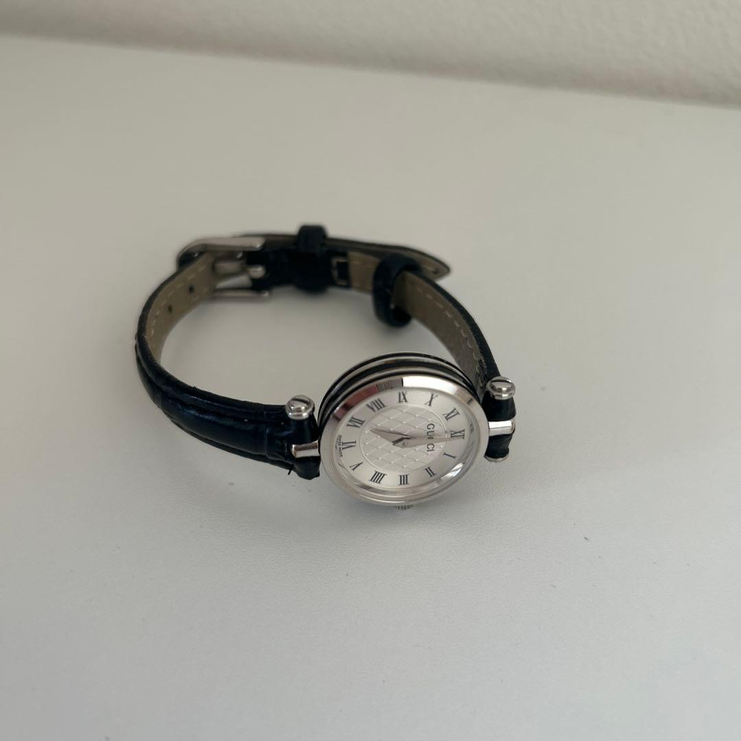 専用【週末セール】36 グッチ時計　レディース腕時計　ブラック　シェリーライン