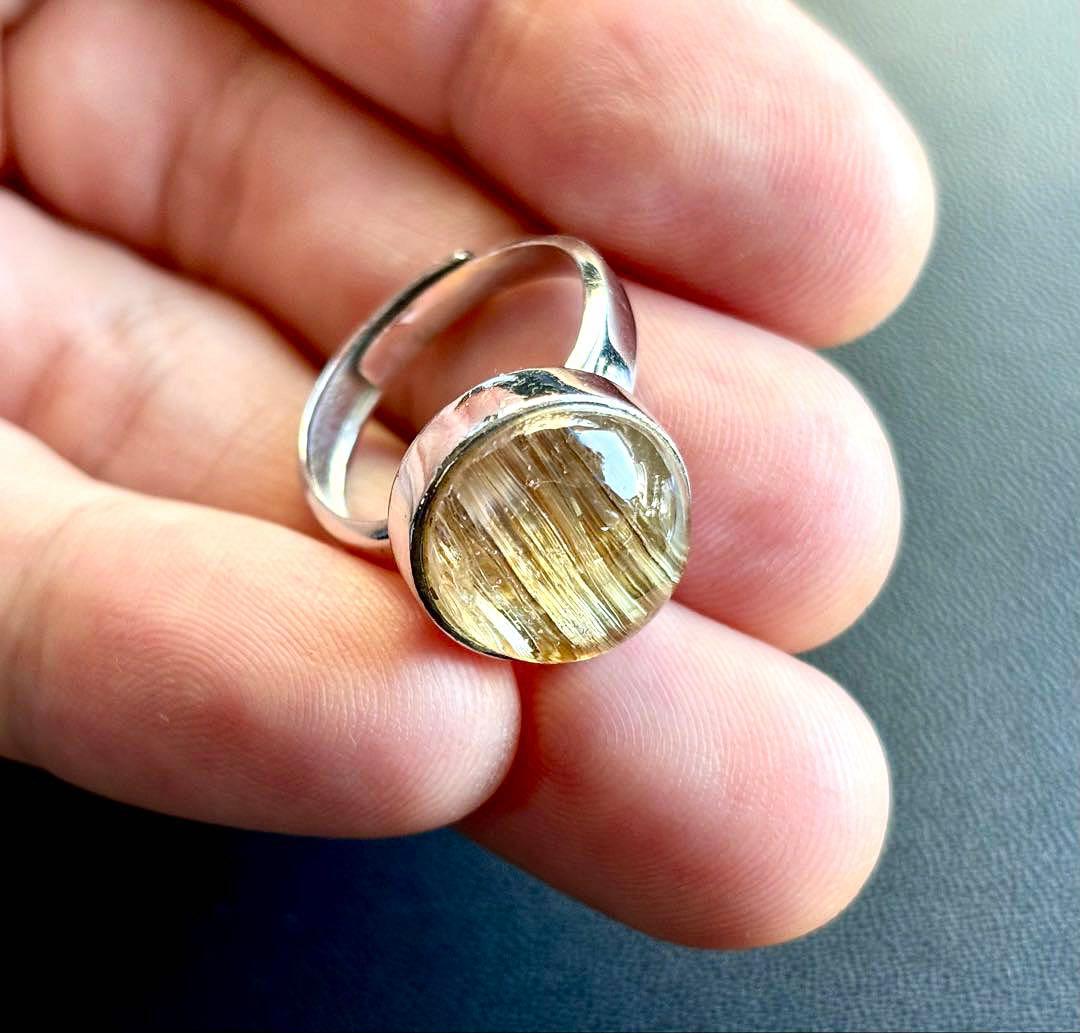 再販不可　夢幻品質　天然石の王者　奇跡のジンタイチンルチルキャッツアイ極上リング