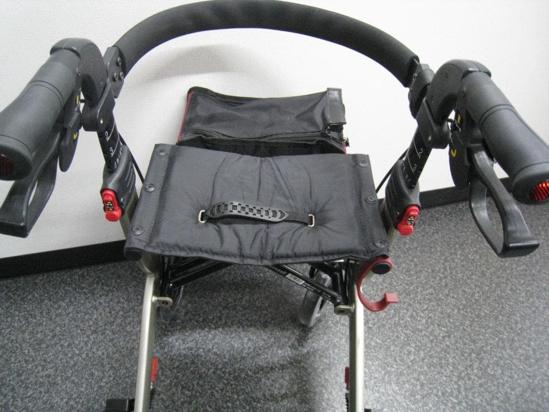 介護用品 歩行車 リトルターン ロータイプ アロン化成 安寿 リハビリ