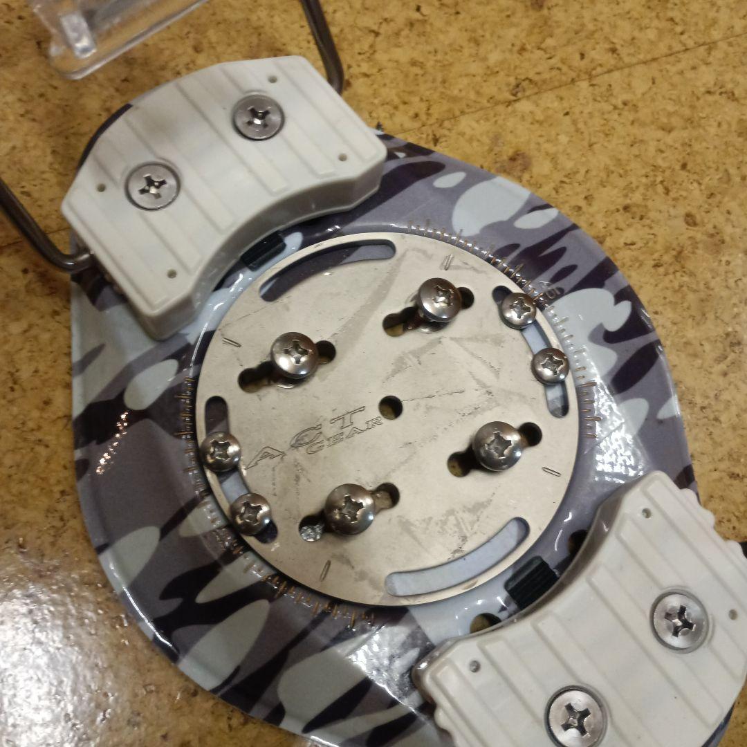 ACT GEAR 迷彩 スノーボード ビンディング