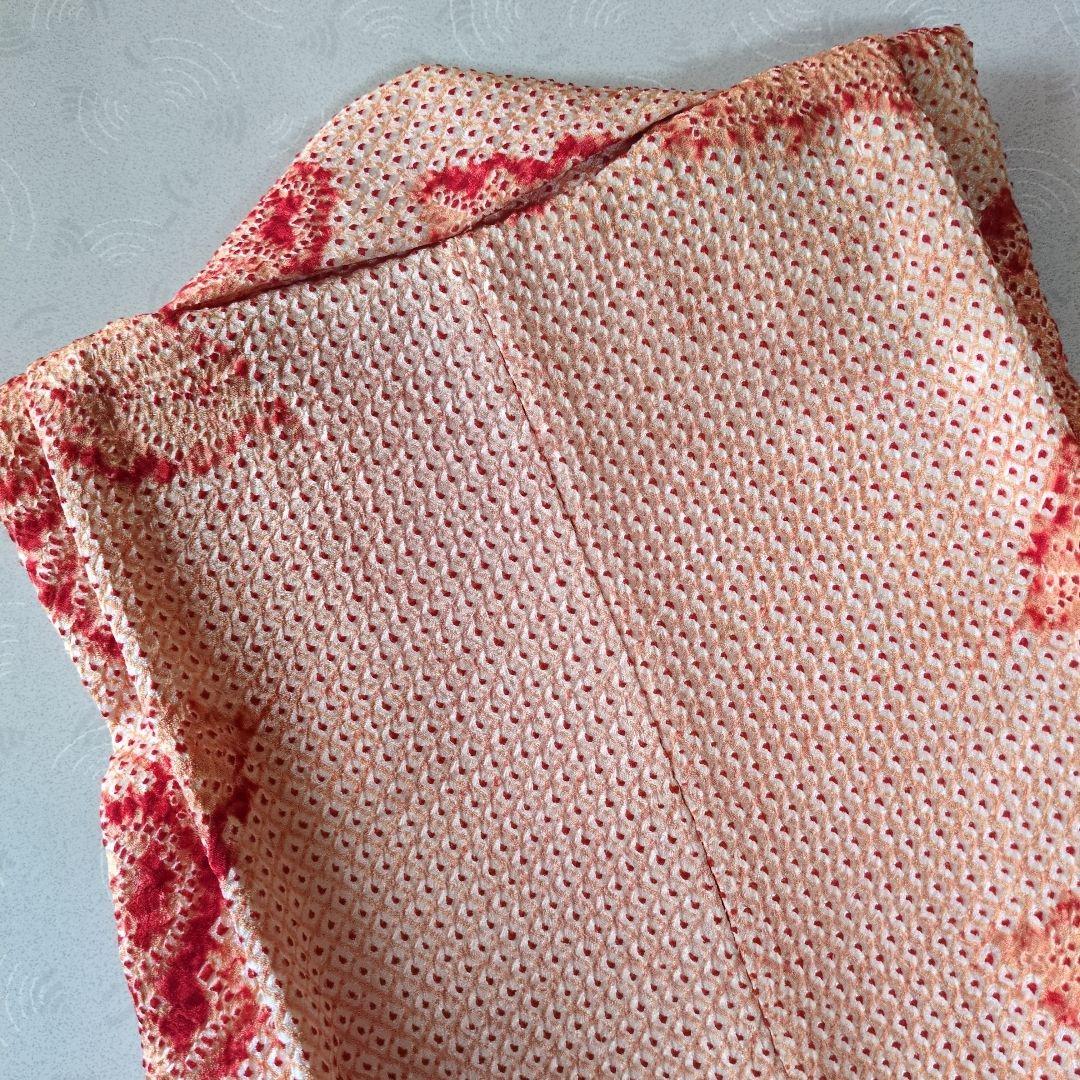 七五三３歳正絹総絞り手縫いの被布（淡いオレンジ色）中綿無し