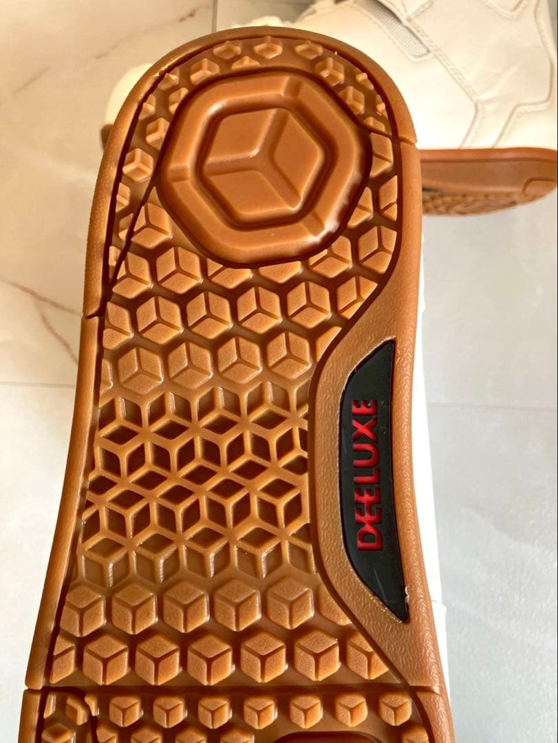 【期間限定出品】 DEELUXE D.N.A. スノーボードブーツ 27.5