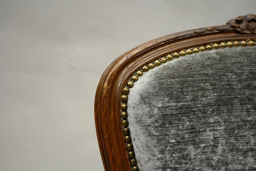 フランスアンティーク　louis xvi チェア　アーム　椅子