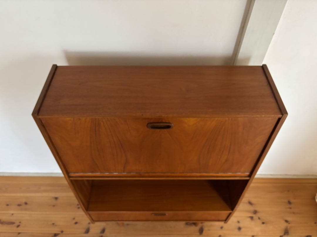 北欧ヴィンテージ　チーク　ビューローキャビネット