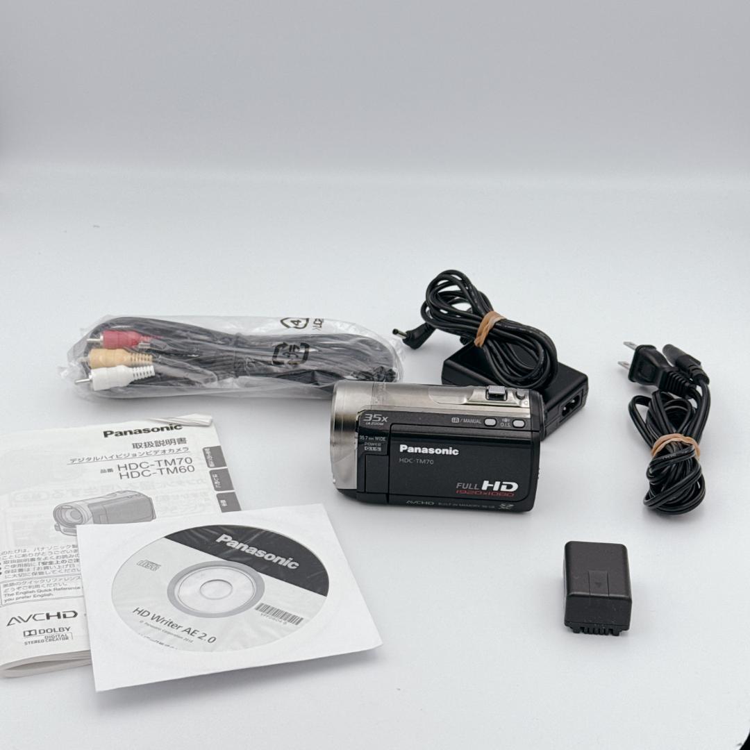 未使用級✨Panasonic デジタルハイビジョンビデオカメラ HDC-TM70