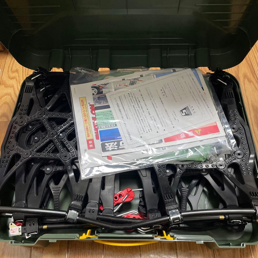 非金属タイヤチェーン　新品未使用　車両移動＆ジャッキアップ不要