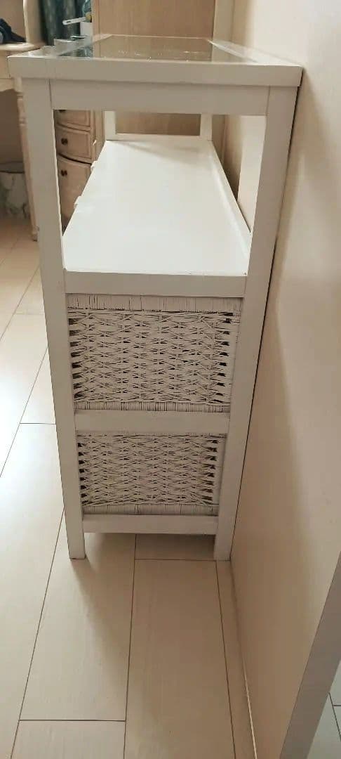 ホワイトラタン　籐　チェスト　飾り棚　天板ガラス　◆引き取り限定◆最終値下げ