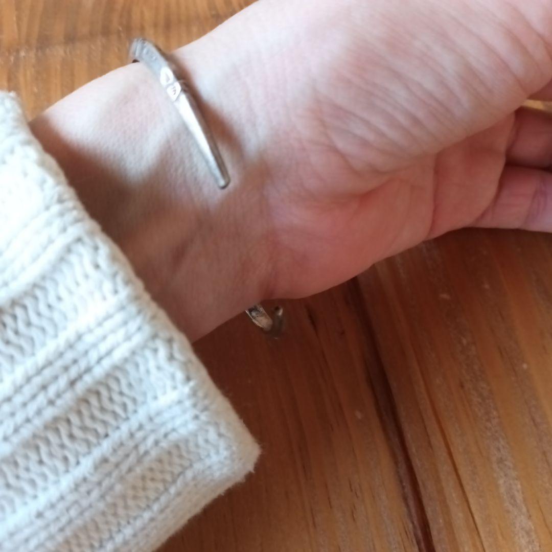 カレンシルバーバングル 　オープンタイプ