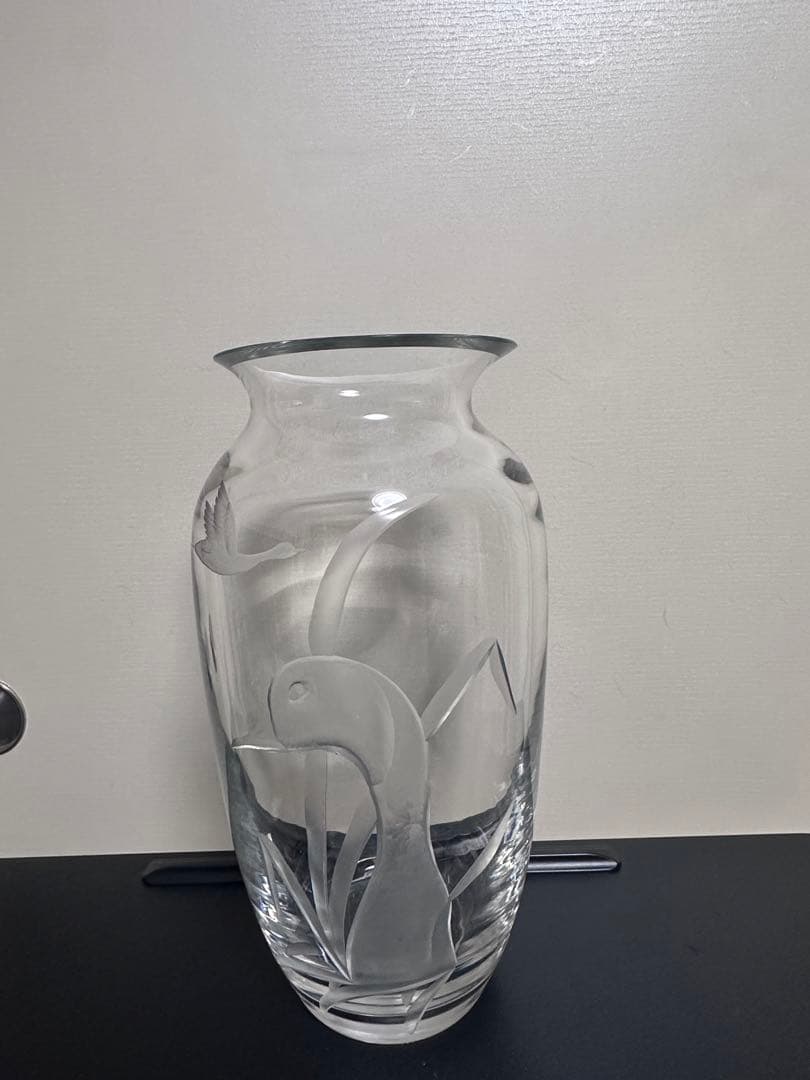 水晶，クリスタルガラス ，花瓶 ，花器，鳥の彫刻