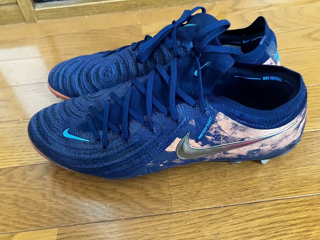 ナイキファントムGX2エリート スパイクシューズ　28センチ