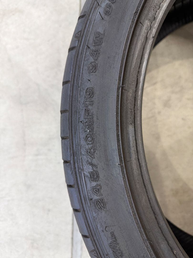 タイヤ・ホイール 245/40RF19 94W DUNLOP SP SPORT MAXX 050