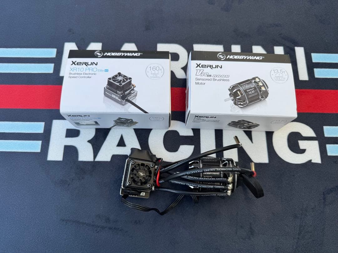 ホビーラジコン HOBBYWING XR10 PRO G2S + V10 G4R 13.5T