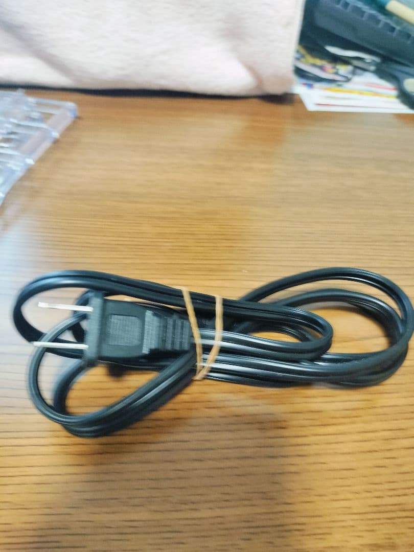 爬虫類インキュベーター AC110V/DC12V 5～60°C調節