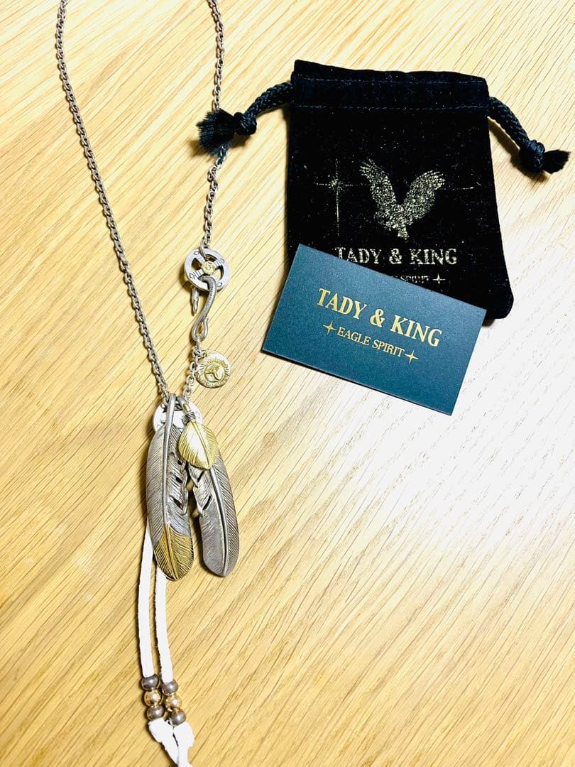 TADY & KING 特大フェザーネックレス