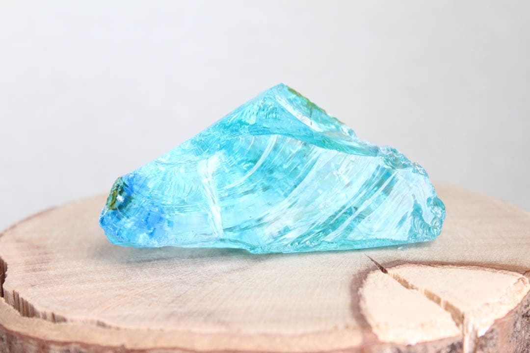 シエラネバダ産アンダラクリスタル　マルチカラー　ブルー系