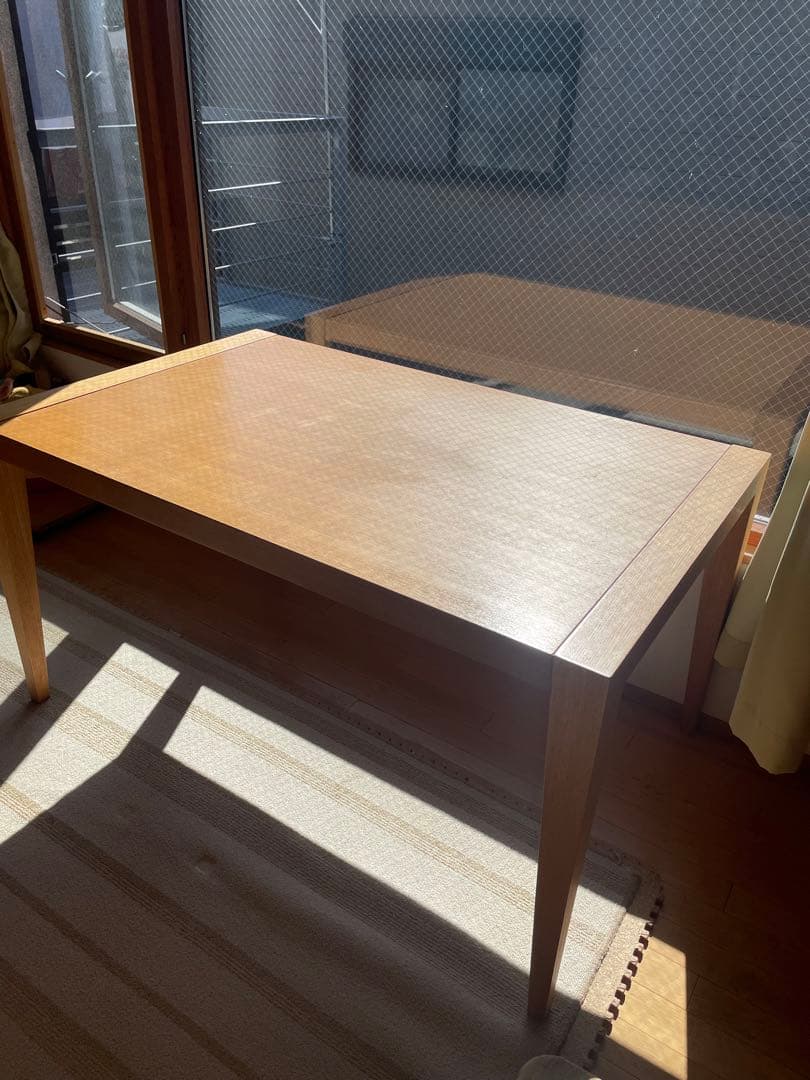 ダイニングテーブル 無垢材 シンプルモダン　アクタスダイニングテーブル