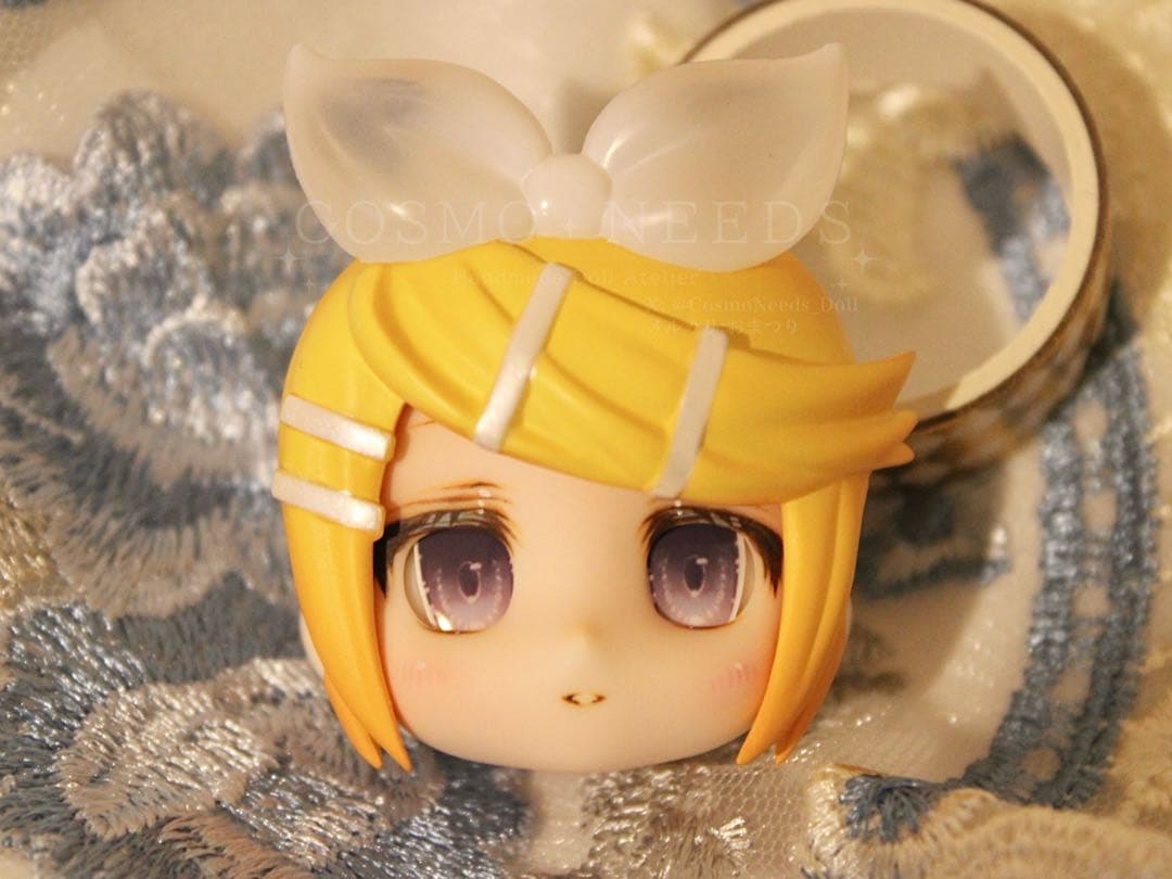 ねんどろいどどーる　かすたむフェイスcream肌　手描きカスタム