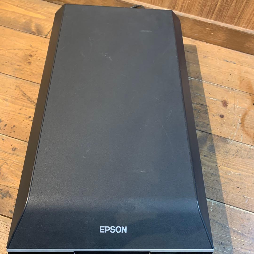 ジャンク　EPSON GT-X820 フラットベッドスキャナー　動作未確認