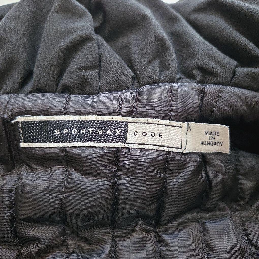 美品 SPORTMAX CODE 中綿ベスト 42 L 黒 立体シルエット