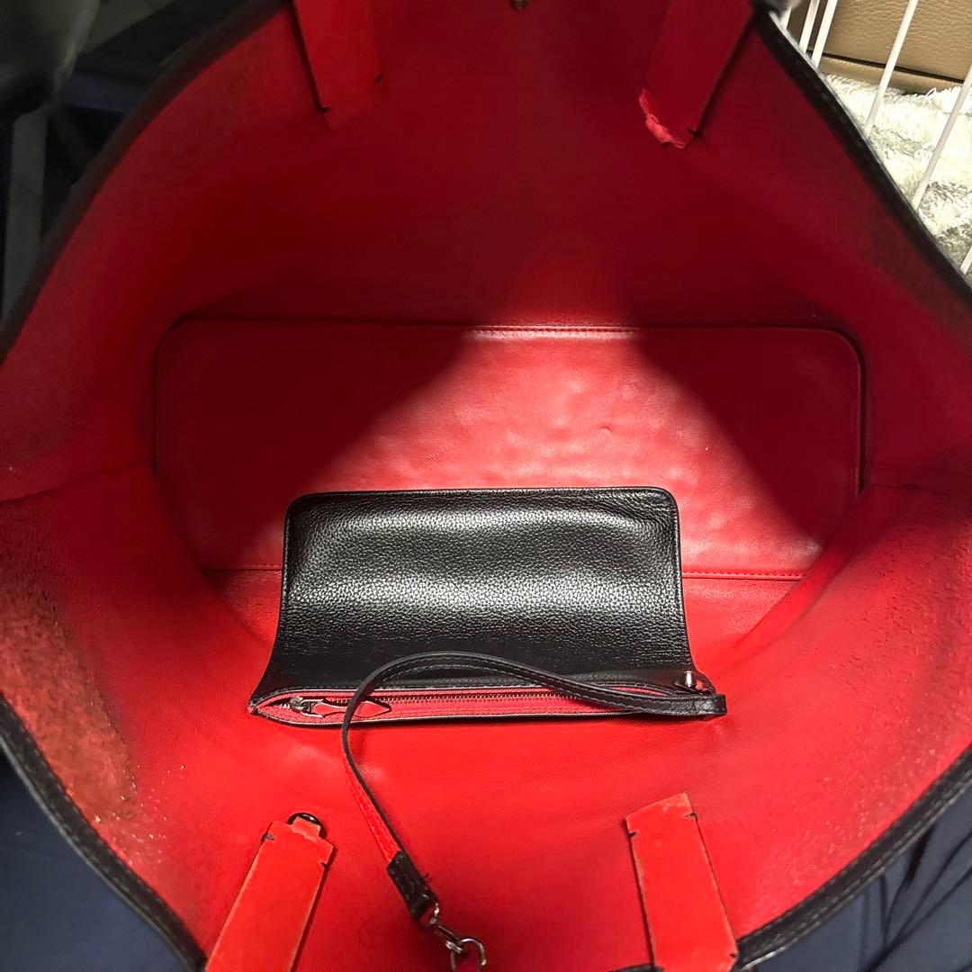 クリスチャンルブタン cabata カバタ レザー 黒 トートバッグ