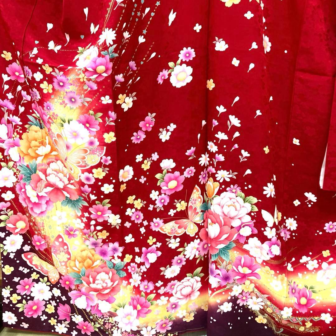 ☆中古品☆振袖　単品　正絹　赤系花・蝶模様Ｂ級品ヤケ有り振袖
