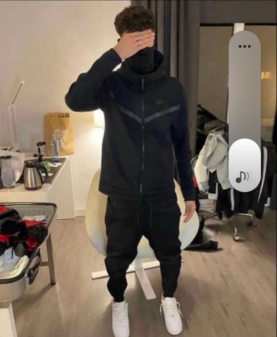 NIKE テックフリース ブラック セットアップ sサイズ