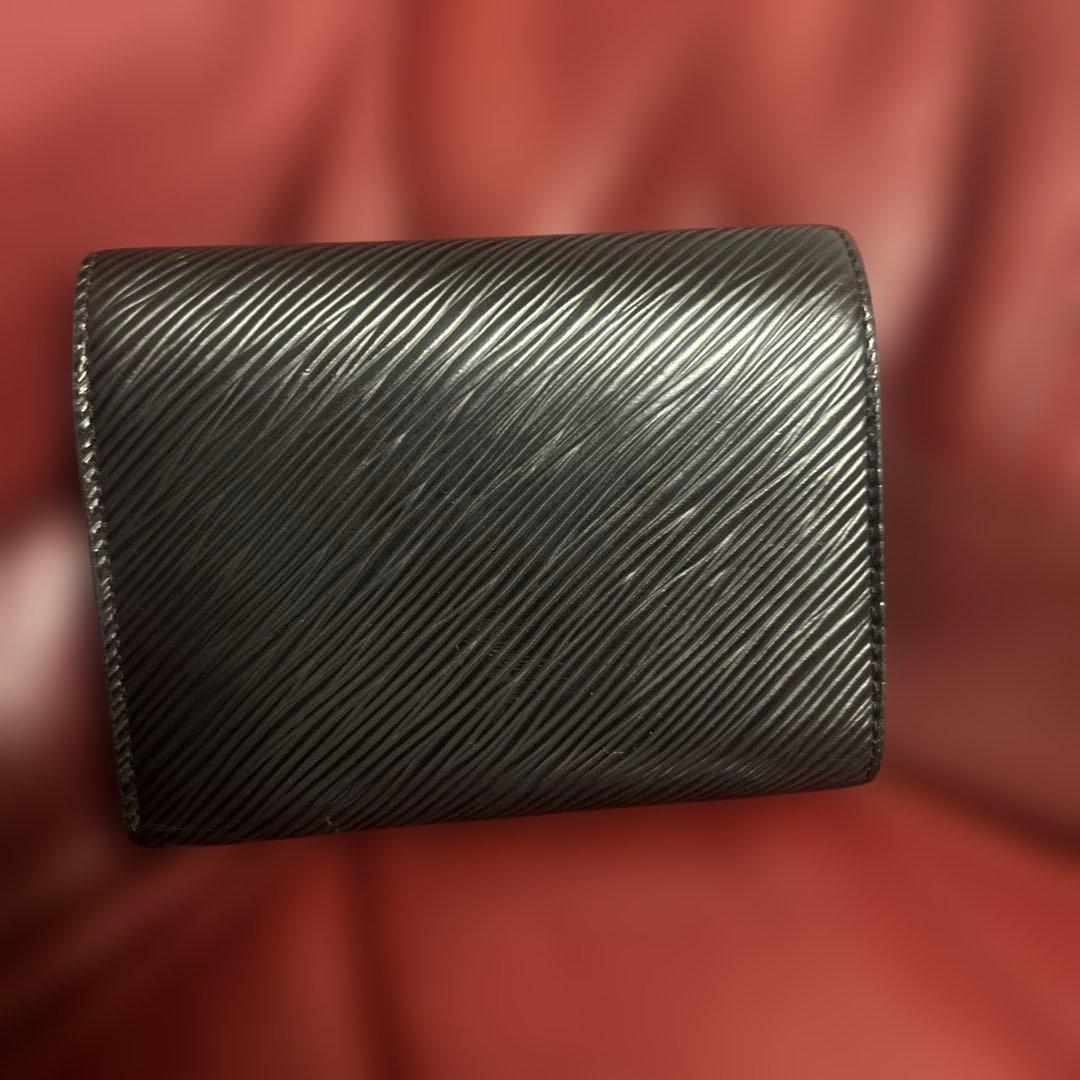 未使用級！ルイヴィトン エピ ポルトフォイユツイスト