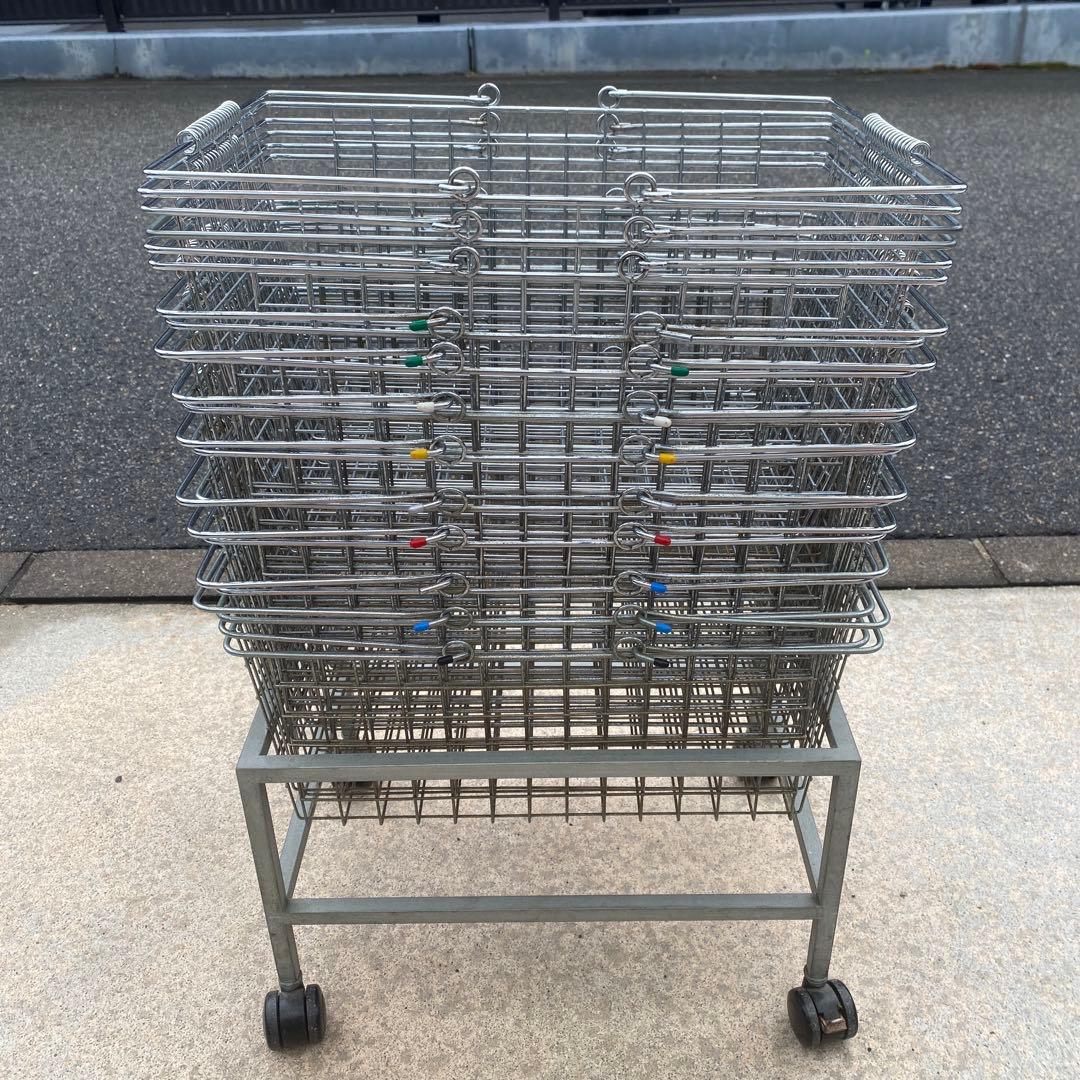 キャスター付き　スチールラック　おしゃれ　レトロ