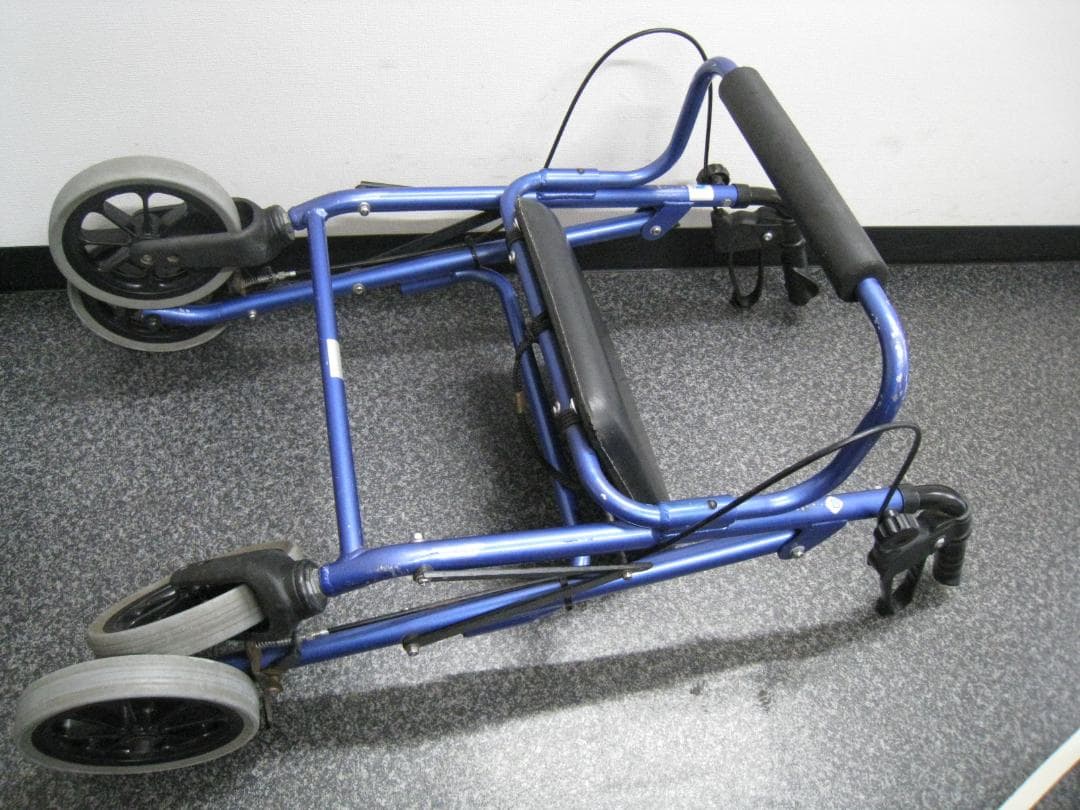 ハッピーⅡ NB 竹虎 歩行器 介護用品 ブルーメタリック バスケット付き　②