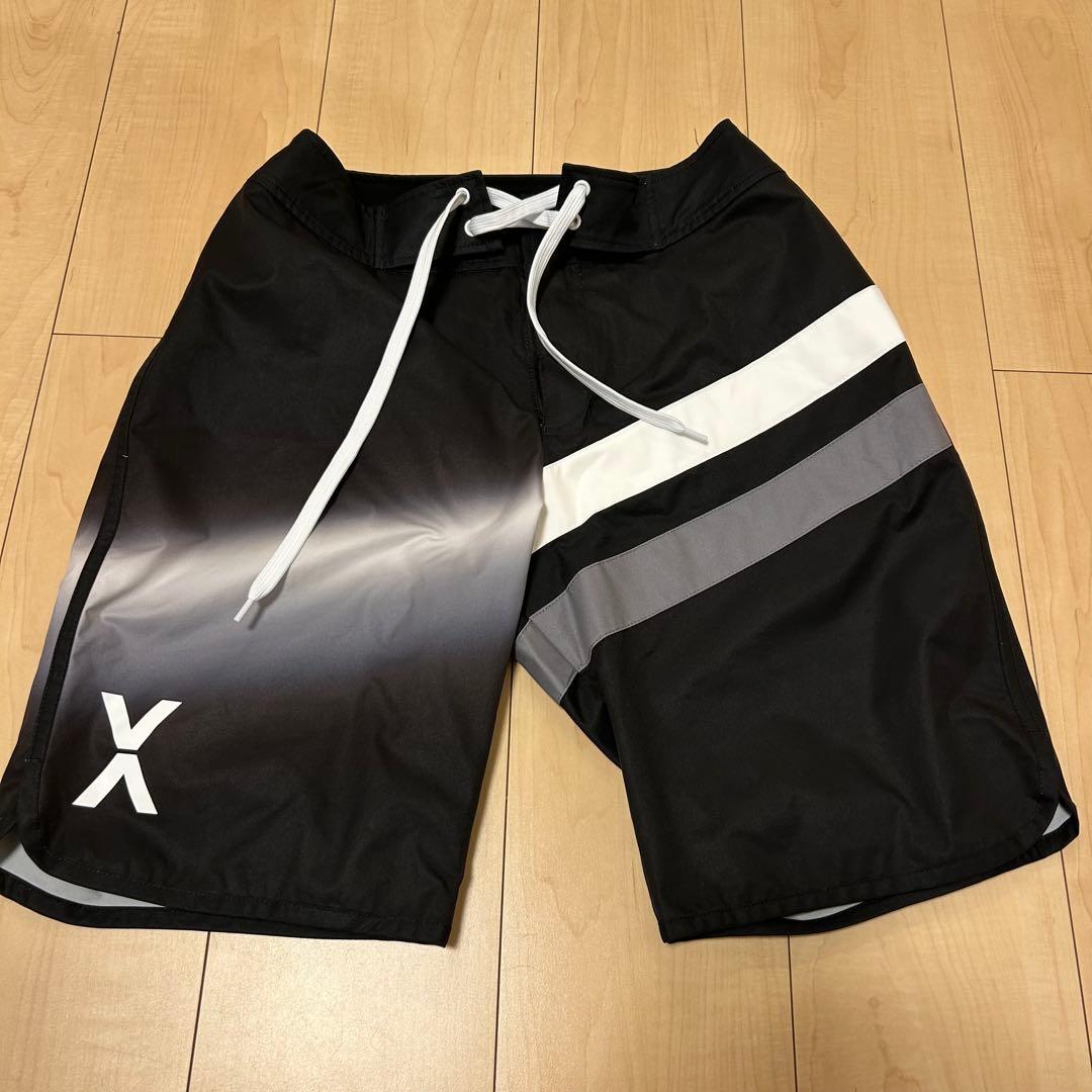 VEATM ビートム　サーフパンツ　Lサイズ　ブラック　黒　水着