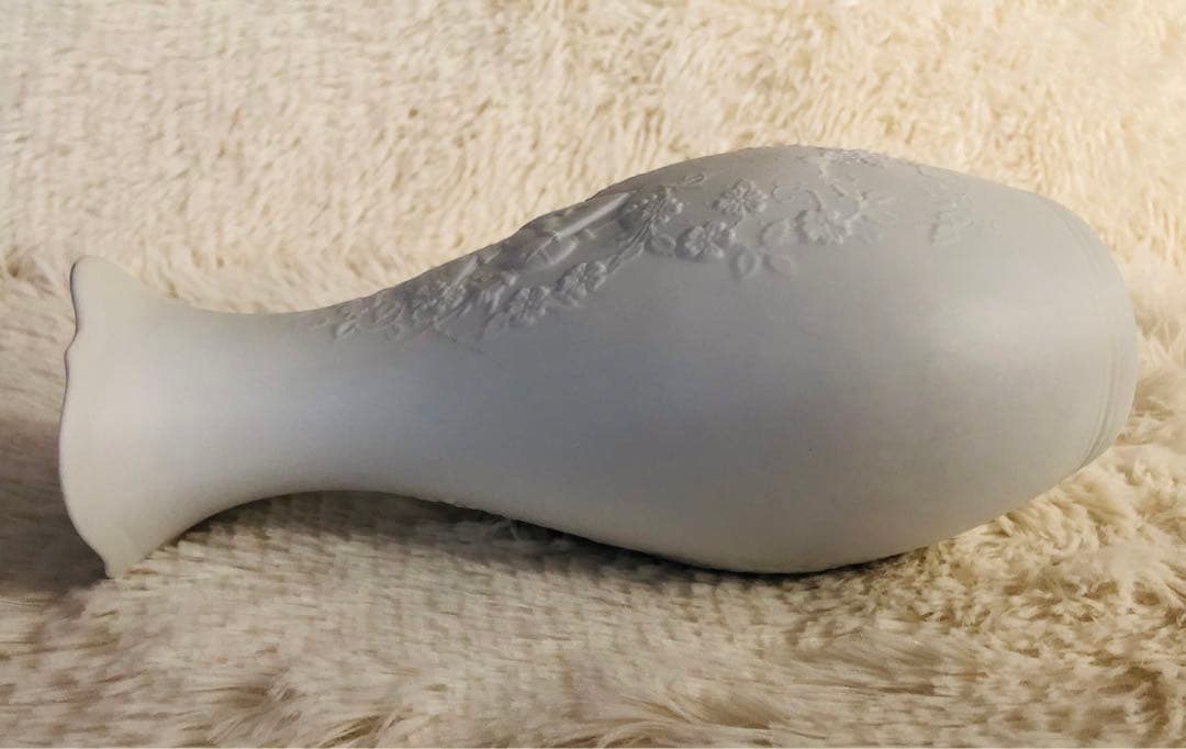 カイザー花瓶 高い芸術性 西ドイツ製Ak kaiserヴィンテージ陶器の白い花瓶