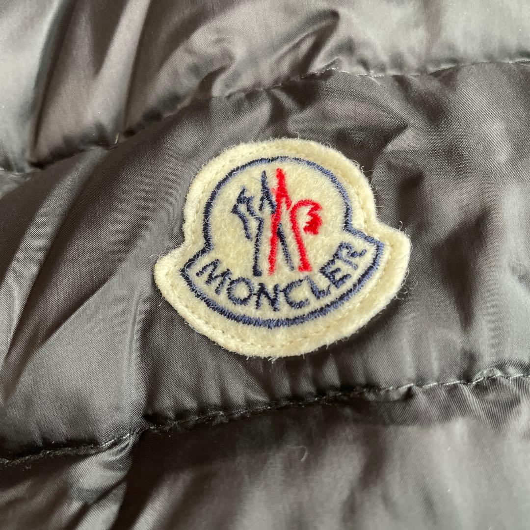 モンクレール　ベスト　SAWA GILET