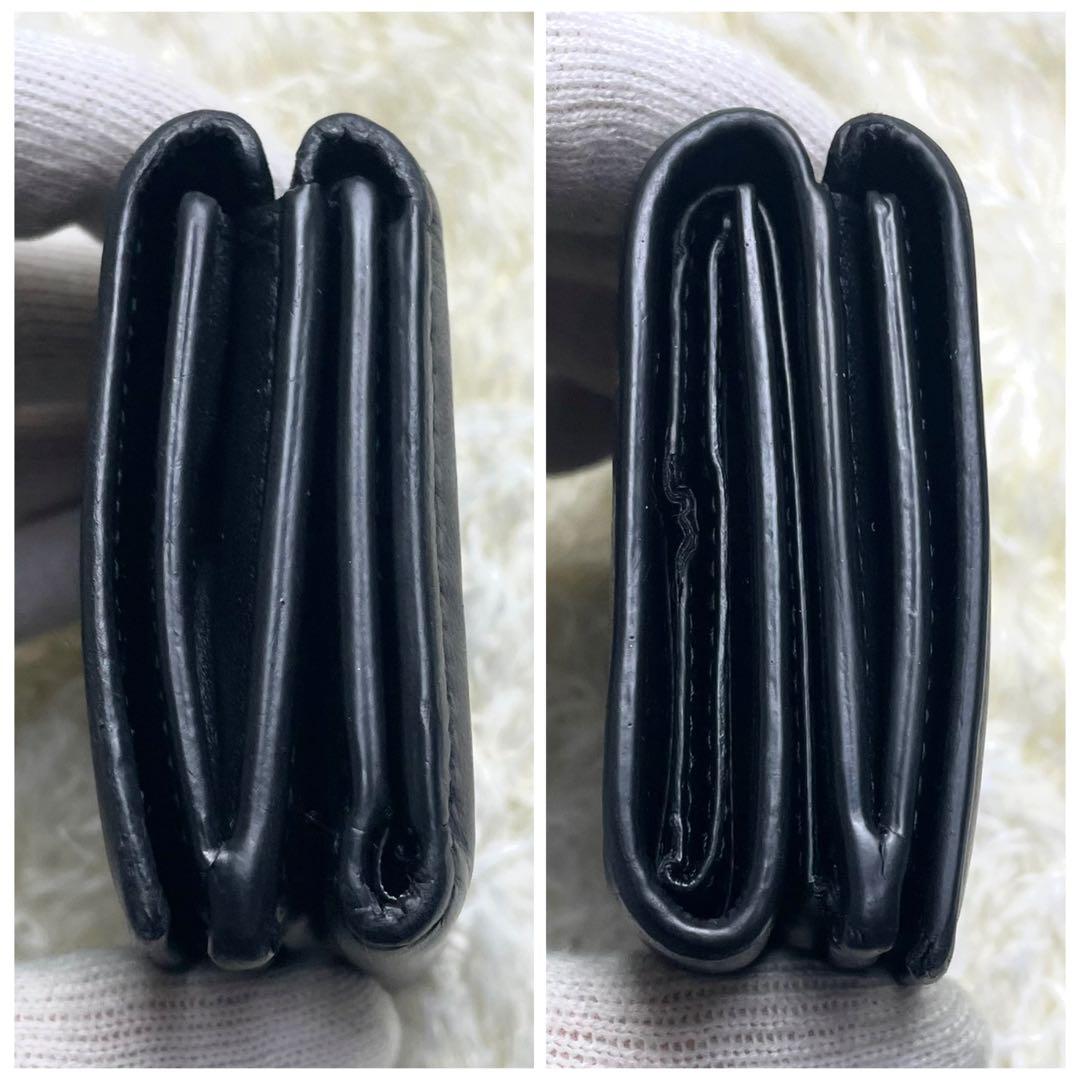 バレンシアガ エブリデイ 三つ折り財布 コンパクト シボ皮 ブラック