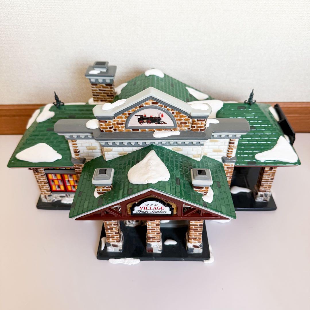 クリスマス フィギュア 鉄道の駅 デパートメント56 ミニチュアハウス