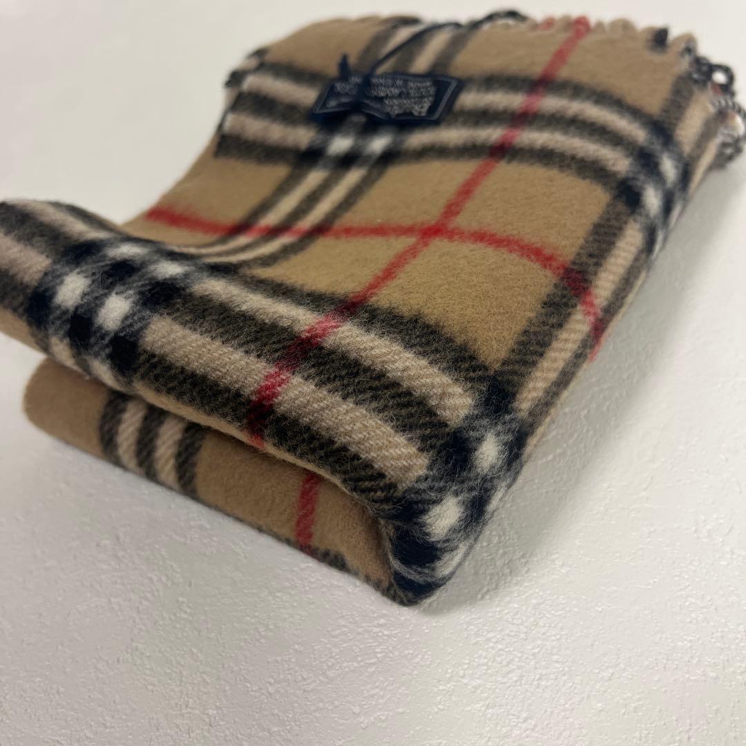 未使用品　バーバリー　ロングマフラー　ノバチェック　　キャメル　英国製