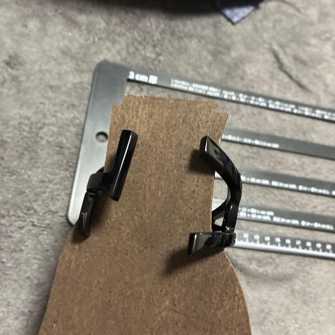 サンローラン　カサンドラ　ロゴ　ysl バングル　ブレスレット　0710