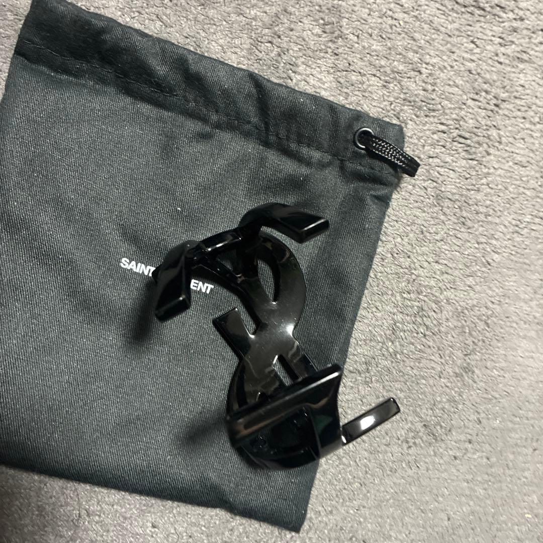 サンローラン　カサンドラ　ロゴ　ysl バングル　ブレスレット　0710