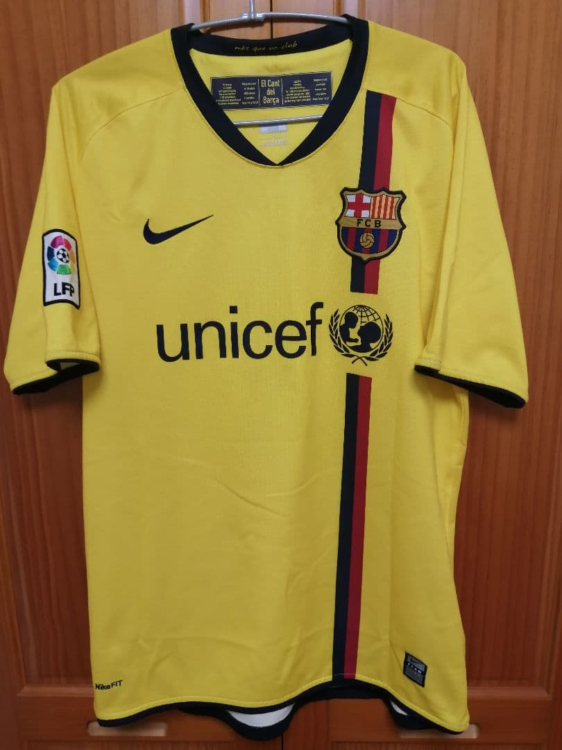 【正規品】バルセロナ　メッシ　ユニフォーム