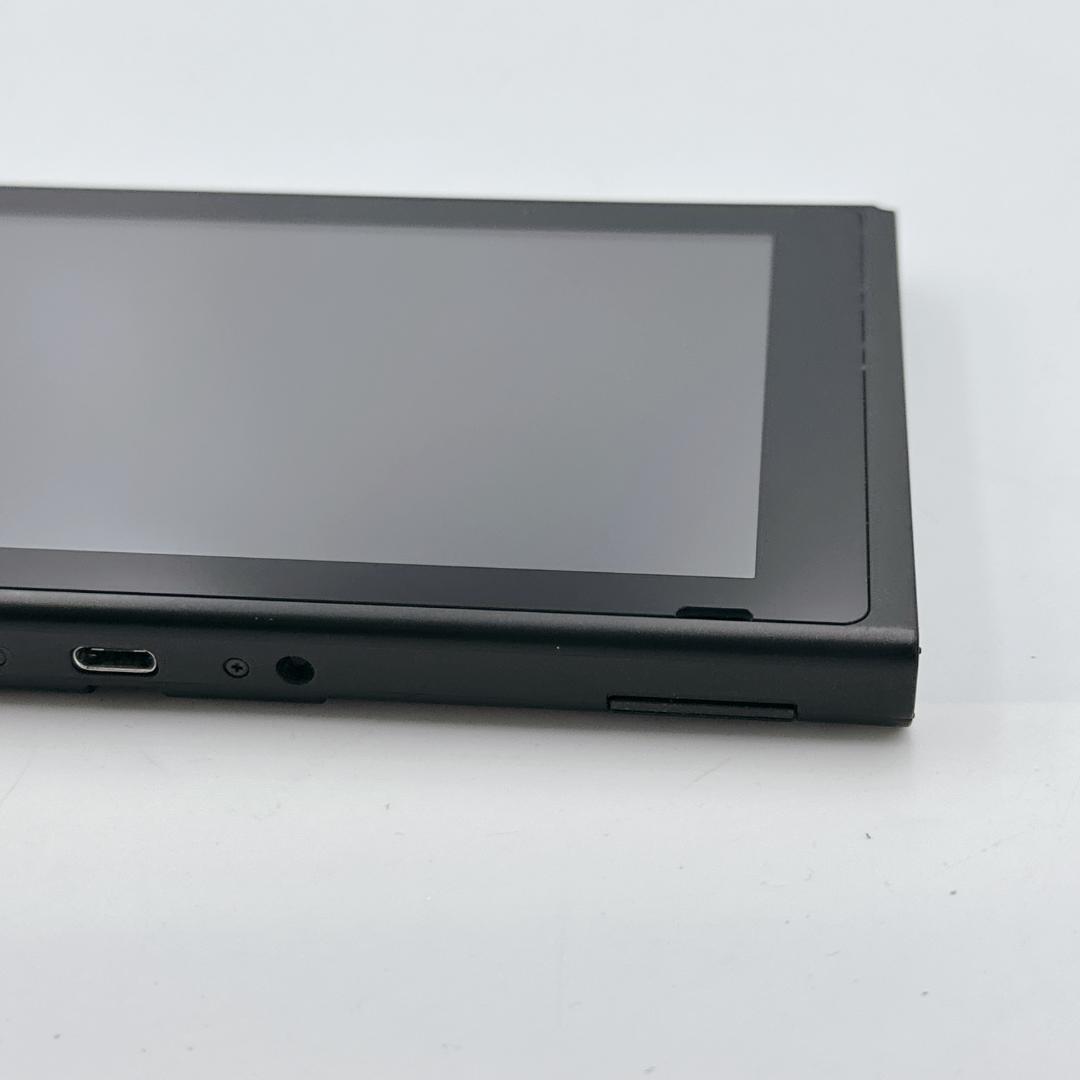 【ほぼ未使用】Nintendo Switch バッテリー強化版 2019年製