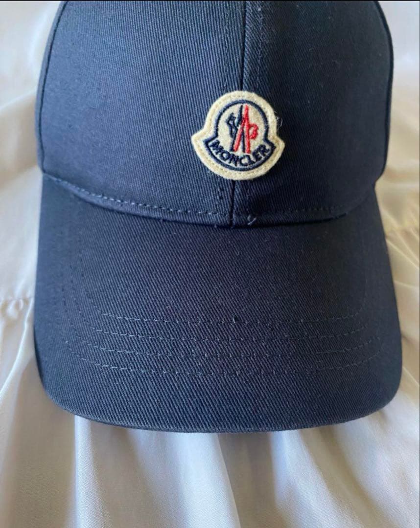 ✨美品✨MONCLER キャップ