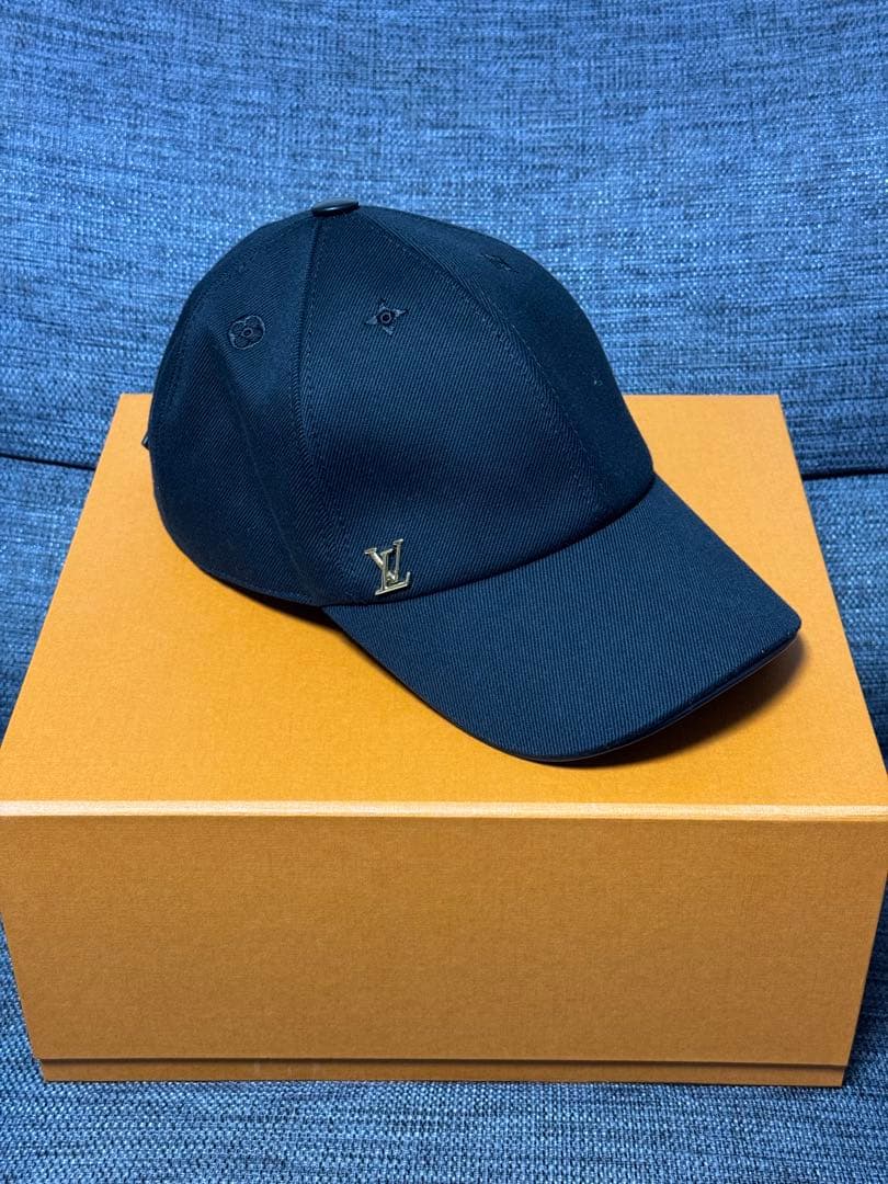 ルイヴィトン　キャップ・LV アイコニック　LOUIS VUITTON