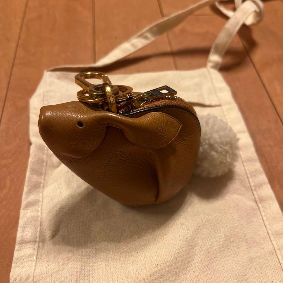 LOEWE うさき型キーホルダー キーリング