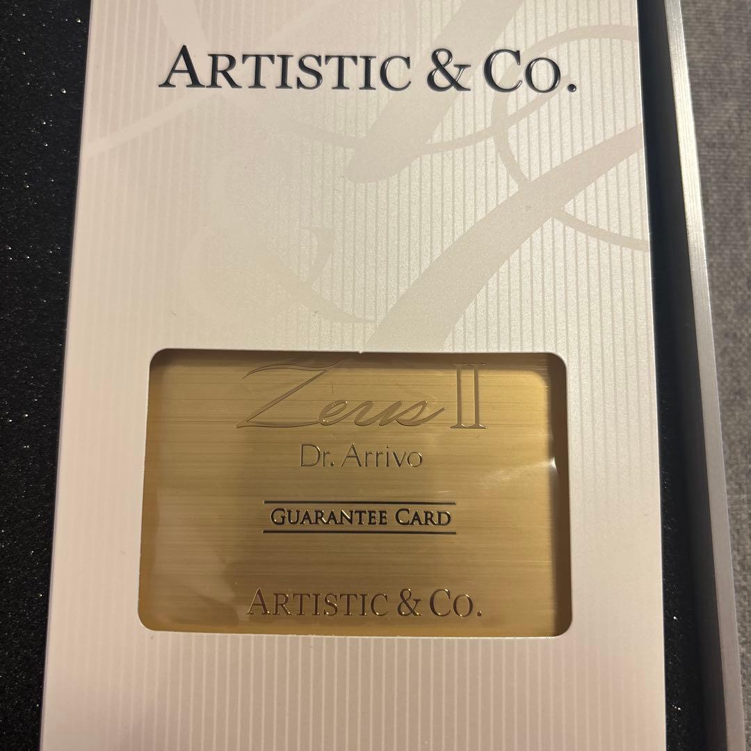 ARTISTIC & CO. Zeus II 美顔器