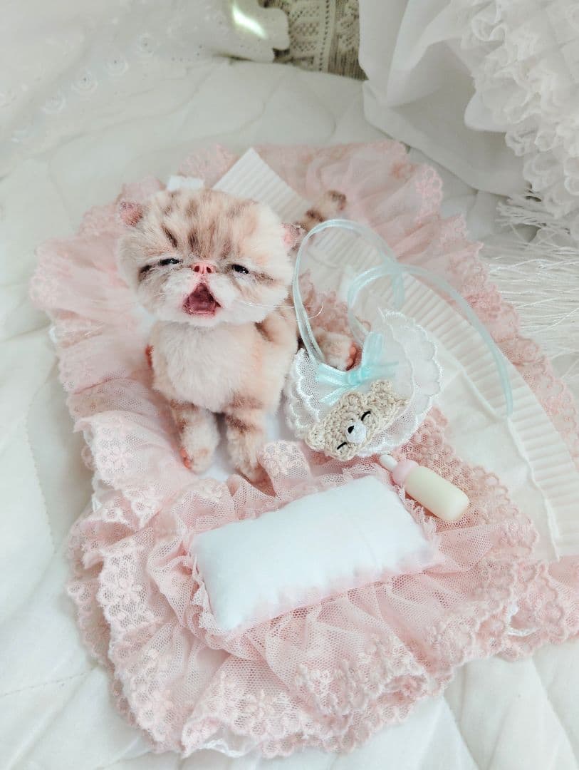 生後２０日♡トラ柄子猫ちゃん♡お昼寝セット♡アートドール♡ぬいぐるみ♡