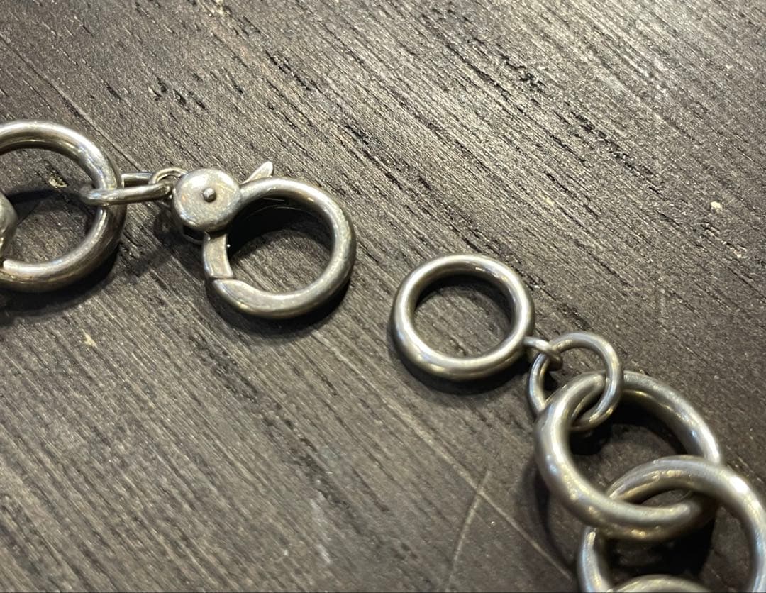 ジャスティンデイビス　クラウンモチーフ チェーンブレスレット