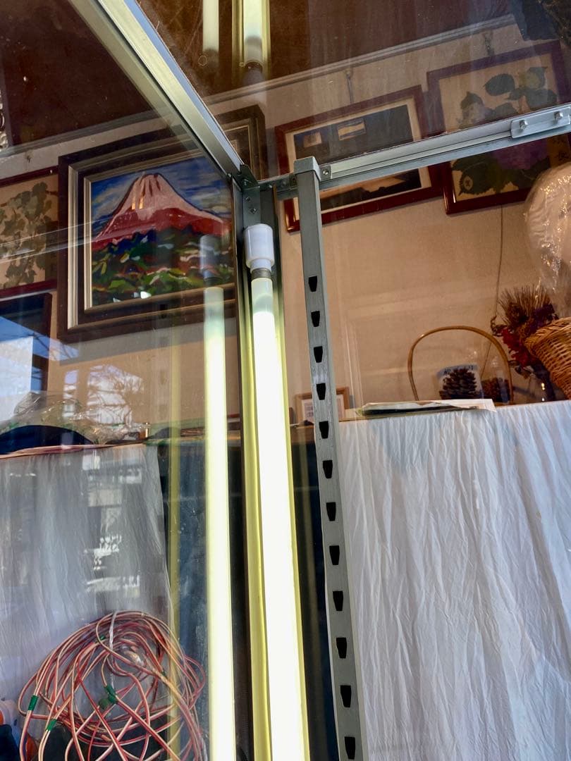 【昭和レトロ】照明付き　ガラスショーケース小　コレクションケース