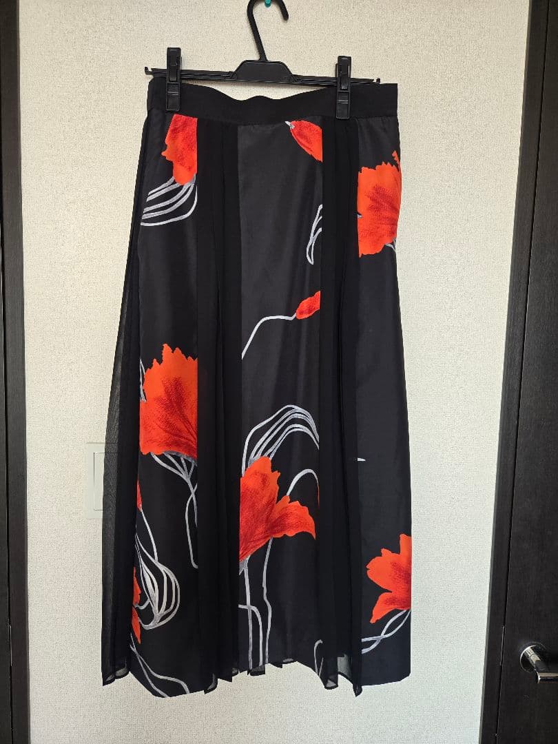 アドーア オレンジ花柄プリーツスカート 36